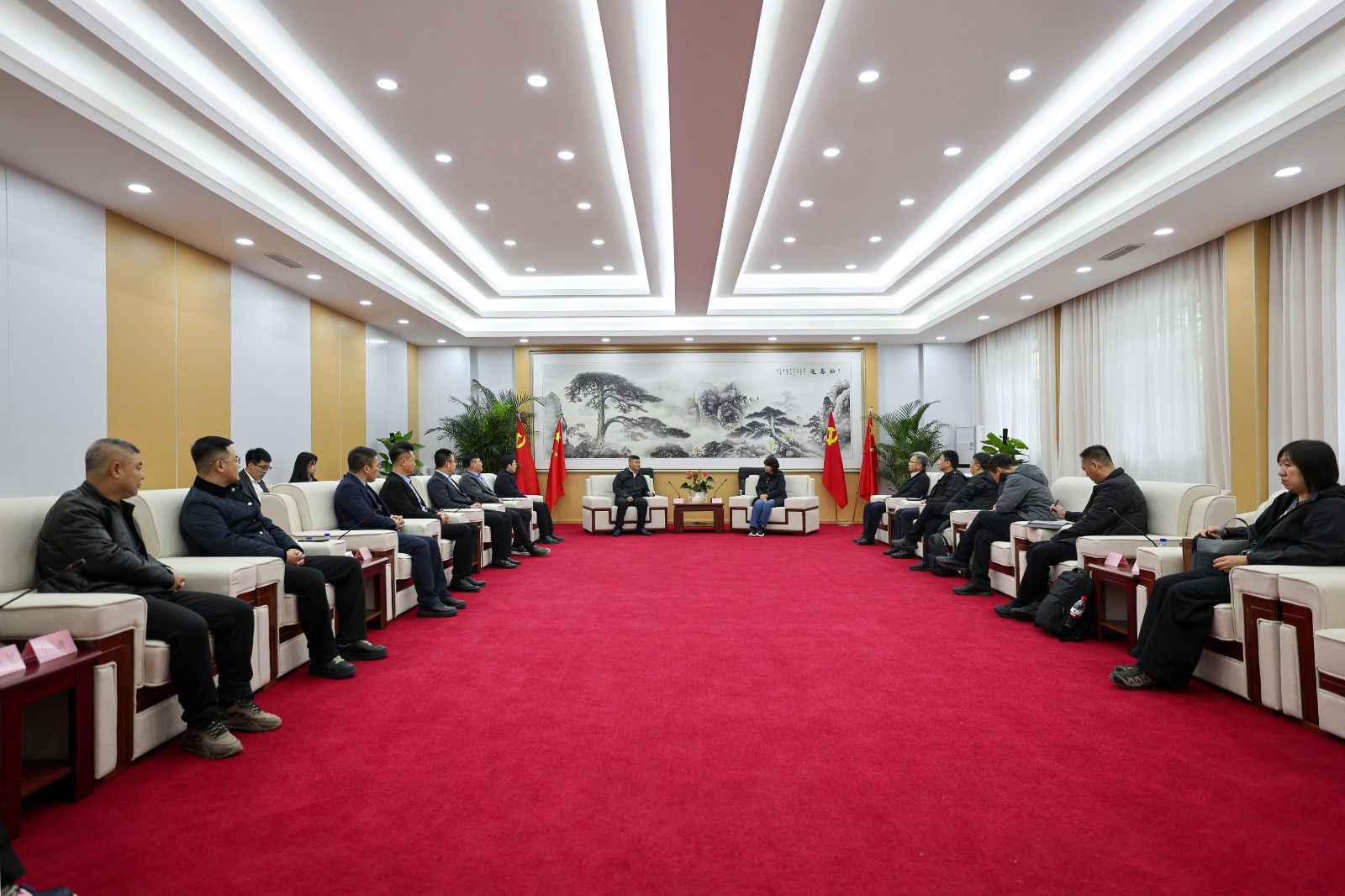 1762505448624.jpg E03A0823-1.jpg